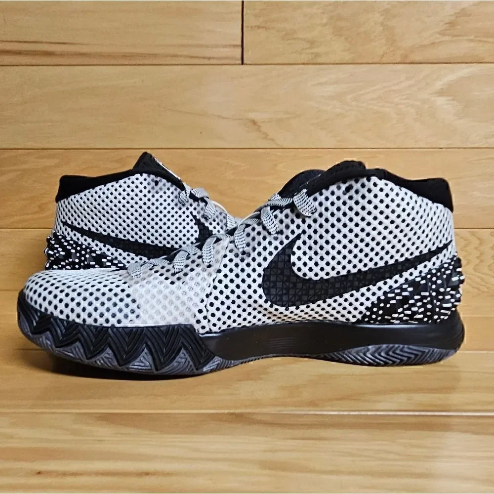 Nike Kyrie 1 BHM Size 10 Black History Month White Black Dark Grey 718820-100